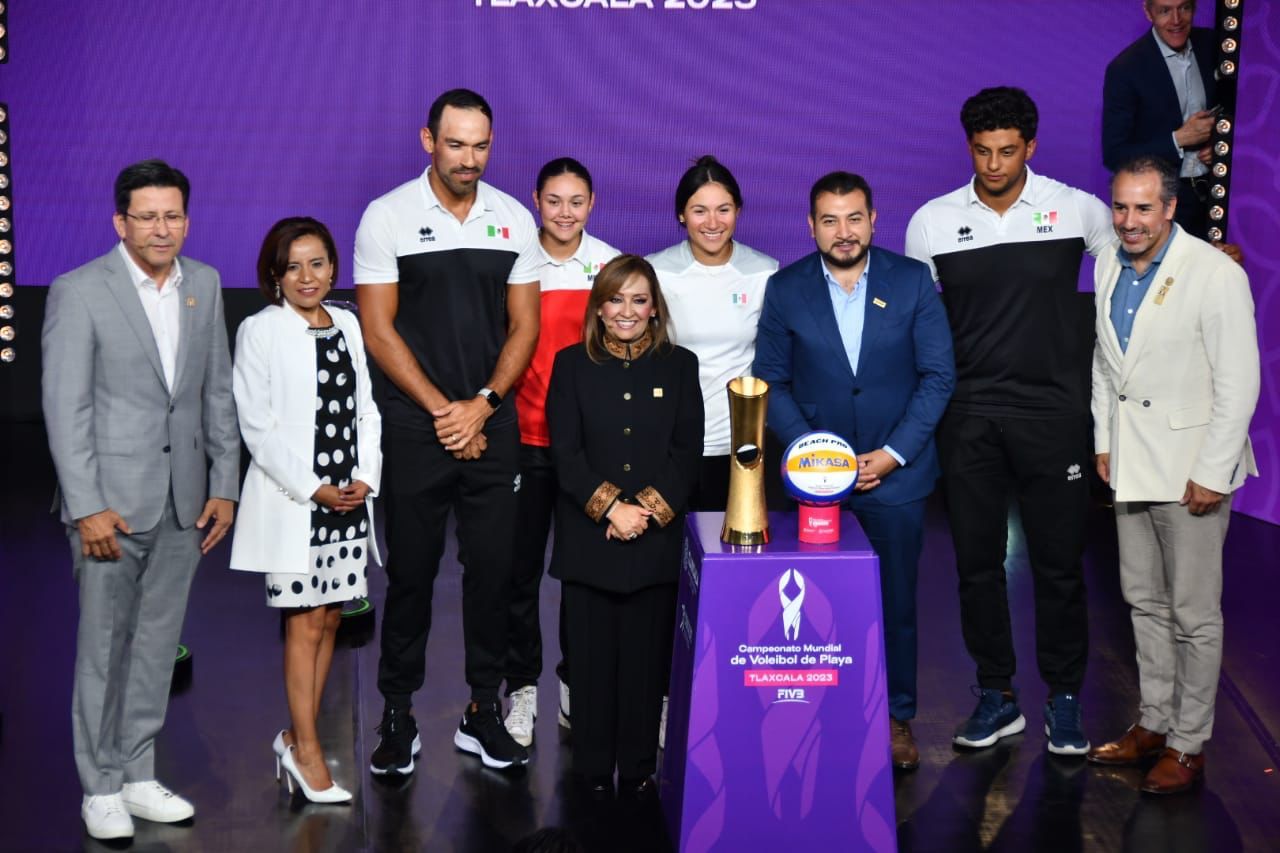 Asiste Salvador Santos Cedillo al sorteo oficial del Campeonato Mundial de Voleibol de Playa 2023
